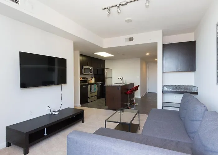 Pentagon Luxe Apartments