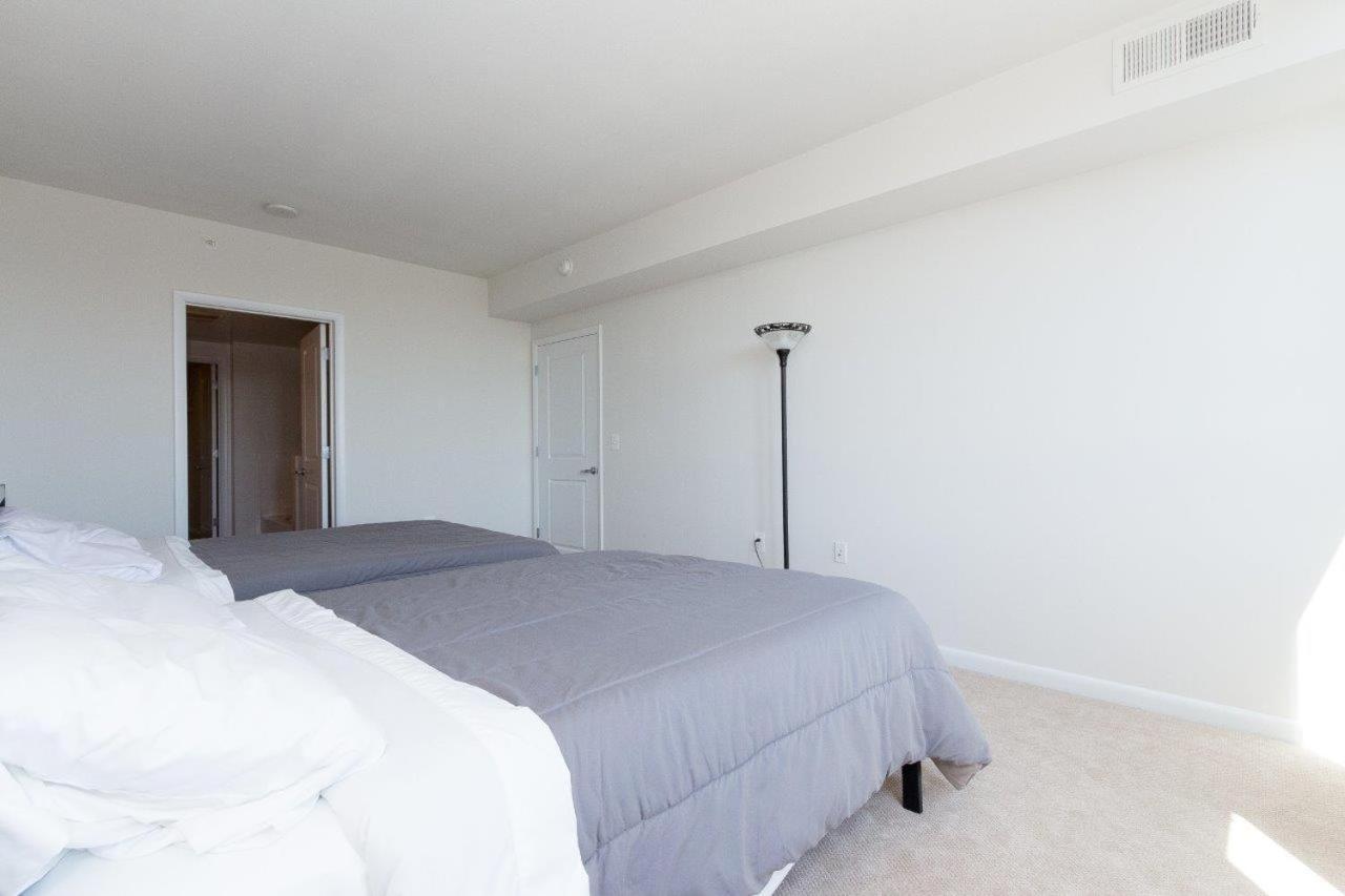 Pentagon Luxe Apartment Arlington