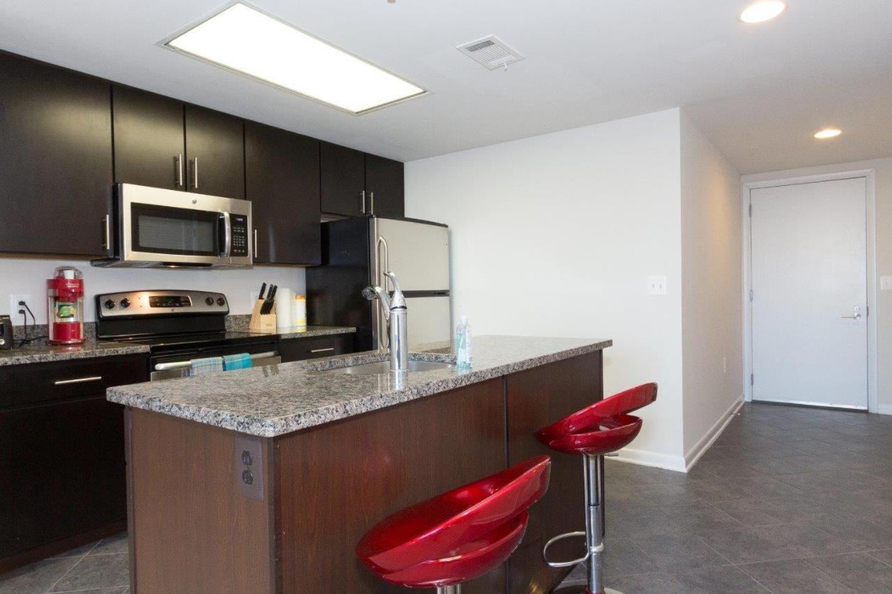 Pentagon Luxe Apartment *