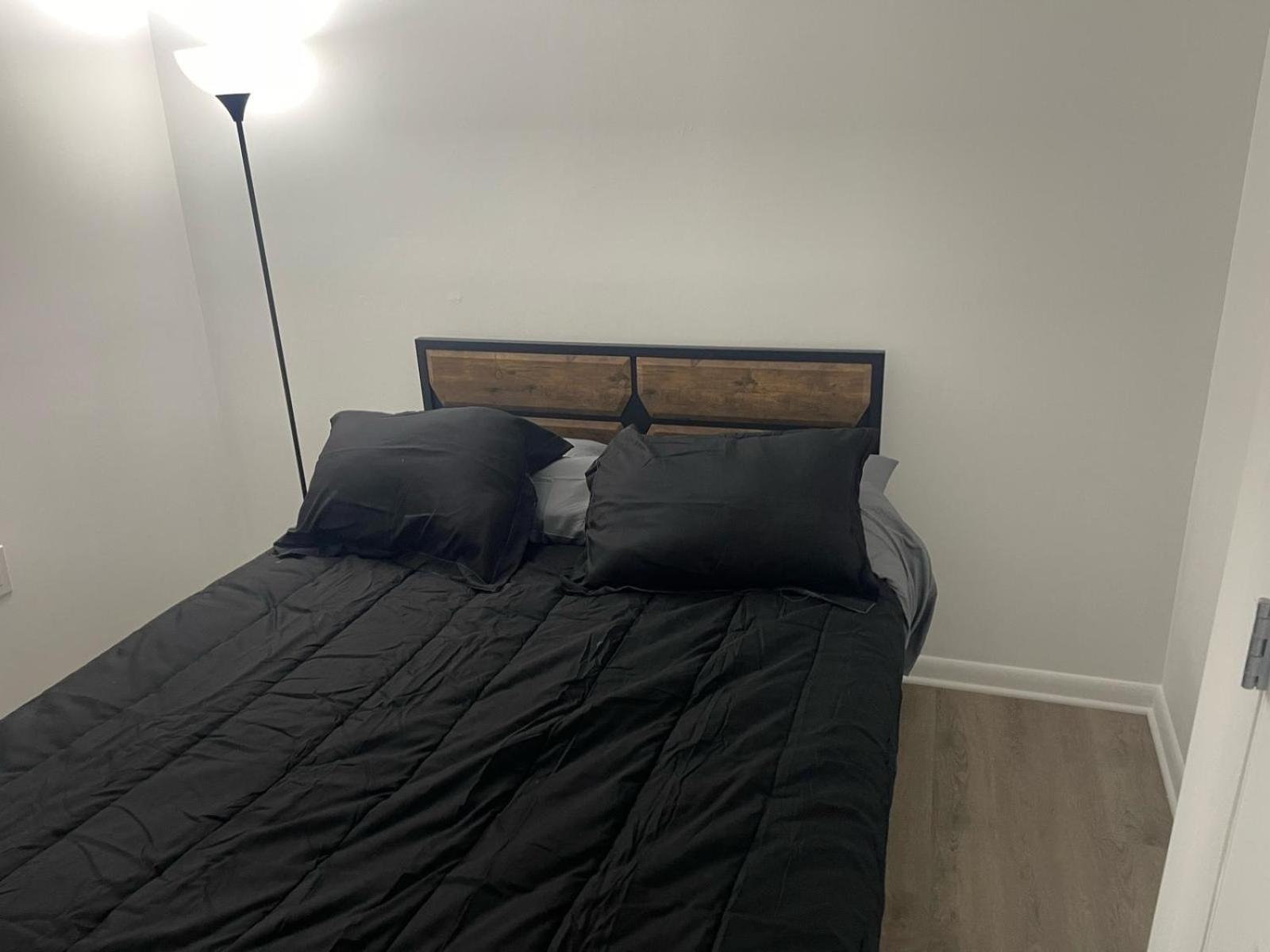 Pentagon Luxe Apartment